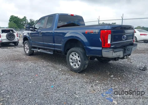 2017 Ford F-250 Xl z USA, uszkodzony, nr VIN 1FT7X2B67HEB68045